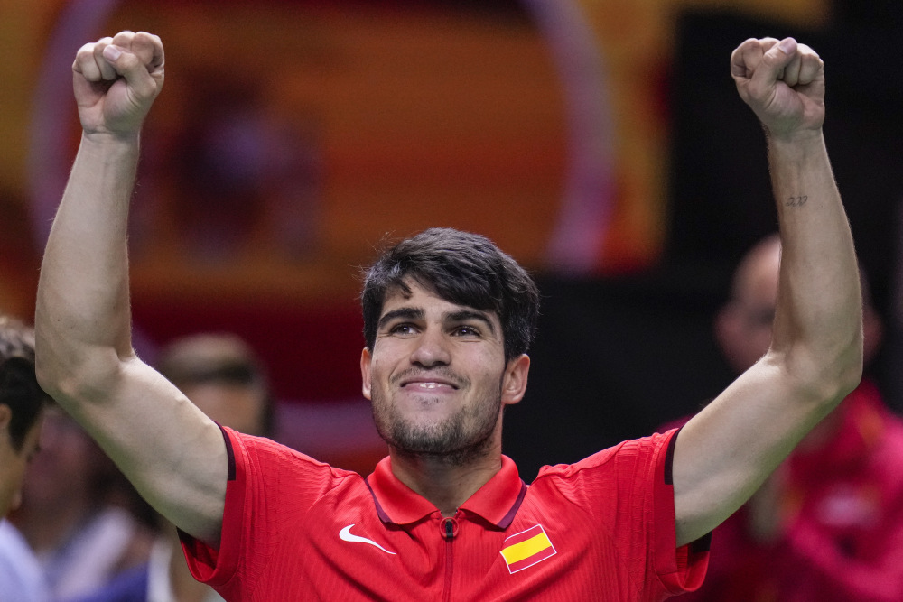 戴维斯杯碾压年终总决赛，阿尔卡拉斯统治全场