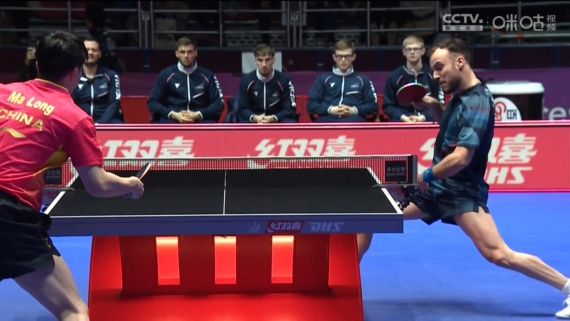 法国队险胜瑞典队，马龙带队取胜