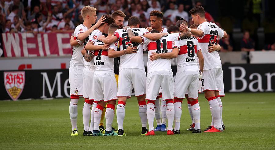 慕尼黑巨人击败斯图加特保持领先