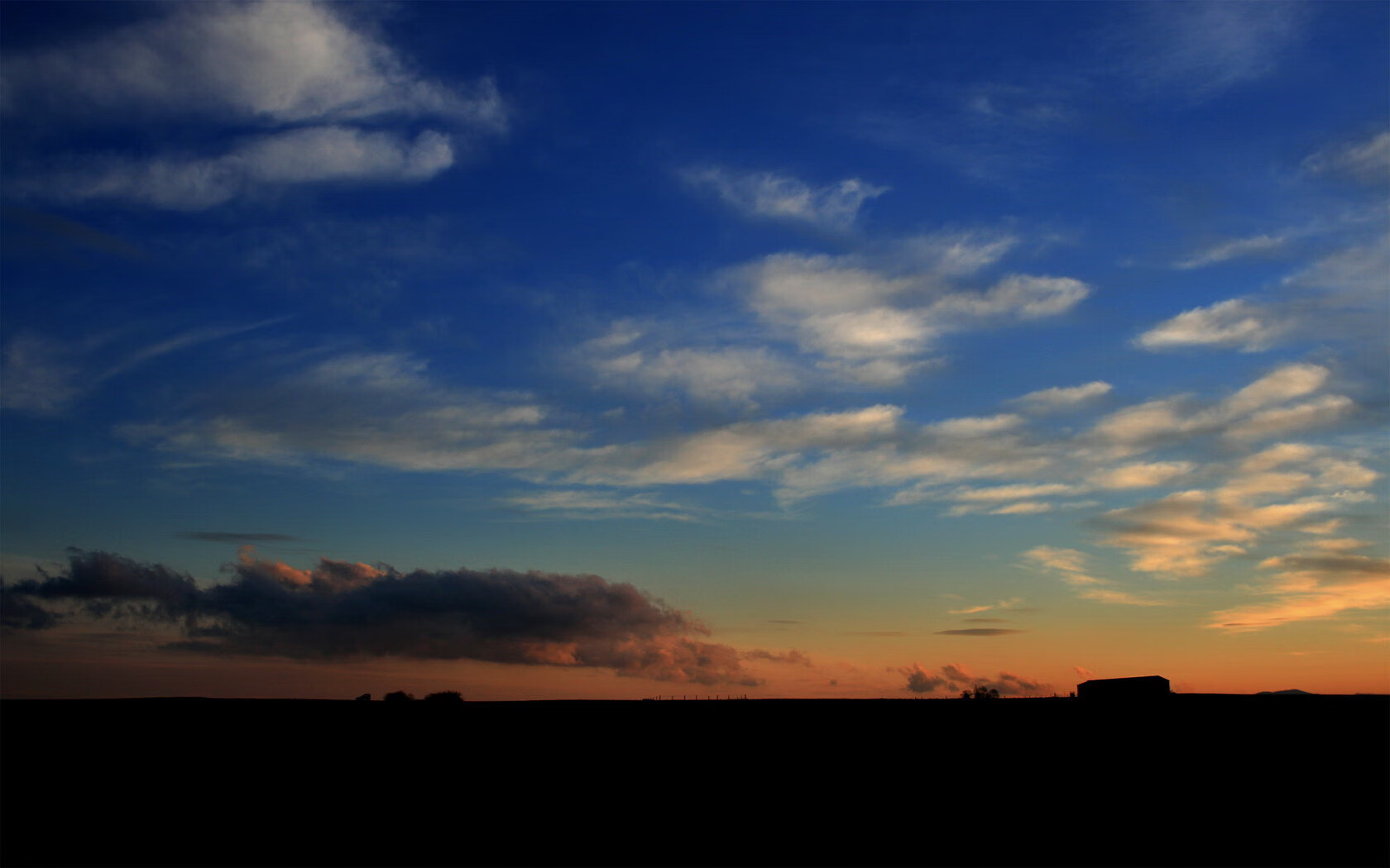 逆境狂飙，红牛二队雨夜险胜，佩雷兹孤胆扛起全队荣光