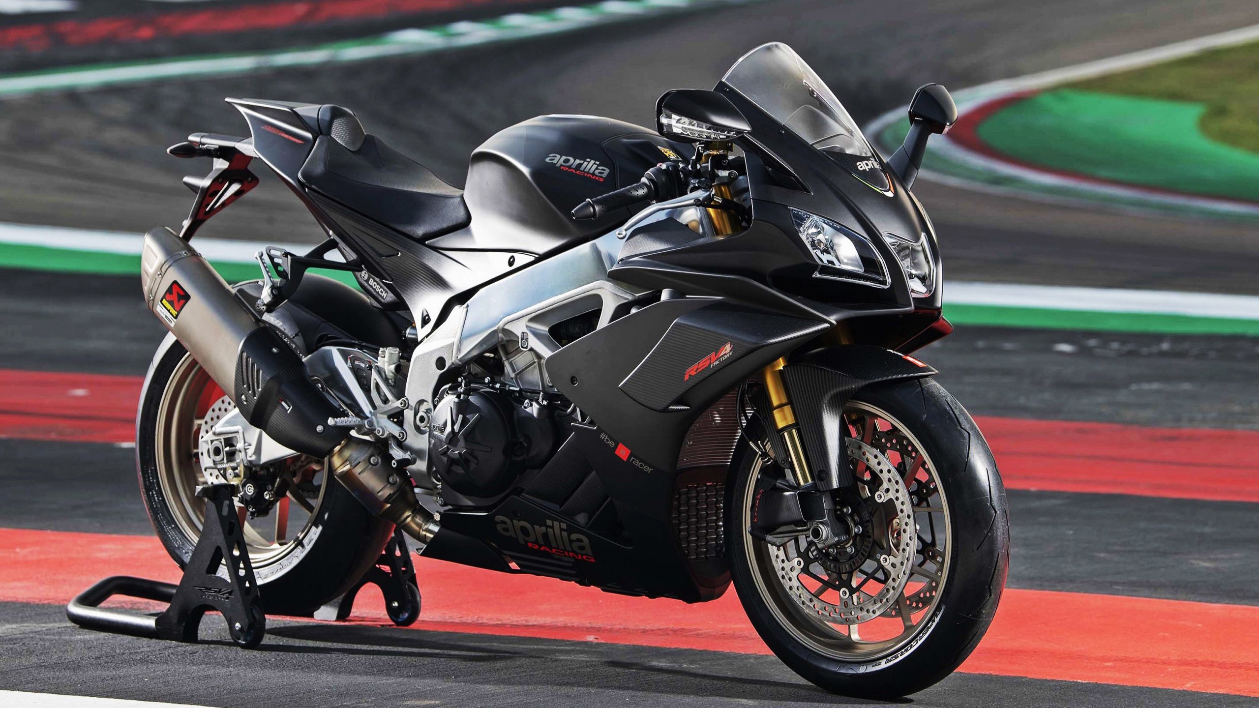 从美网失意到都灵火焰，兹维列夫用ATP总决赛翻盘点燃赛场