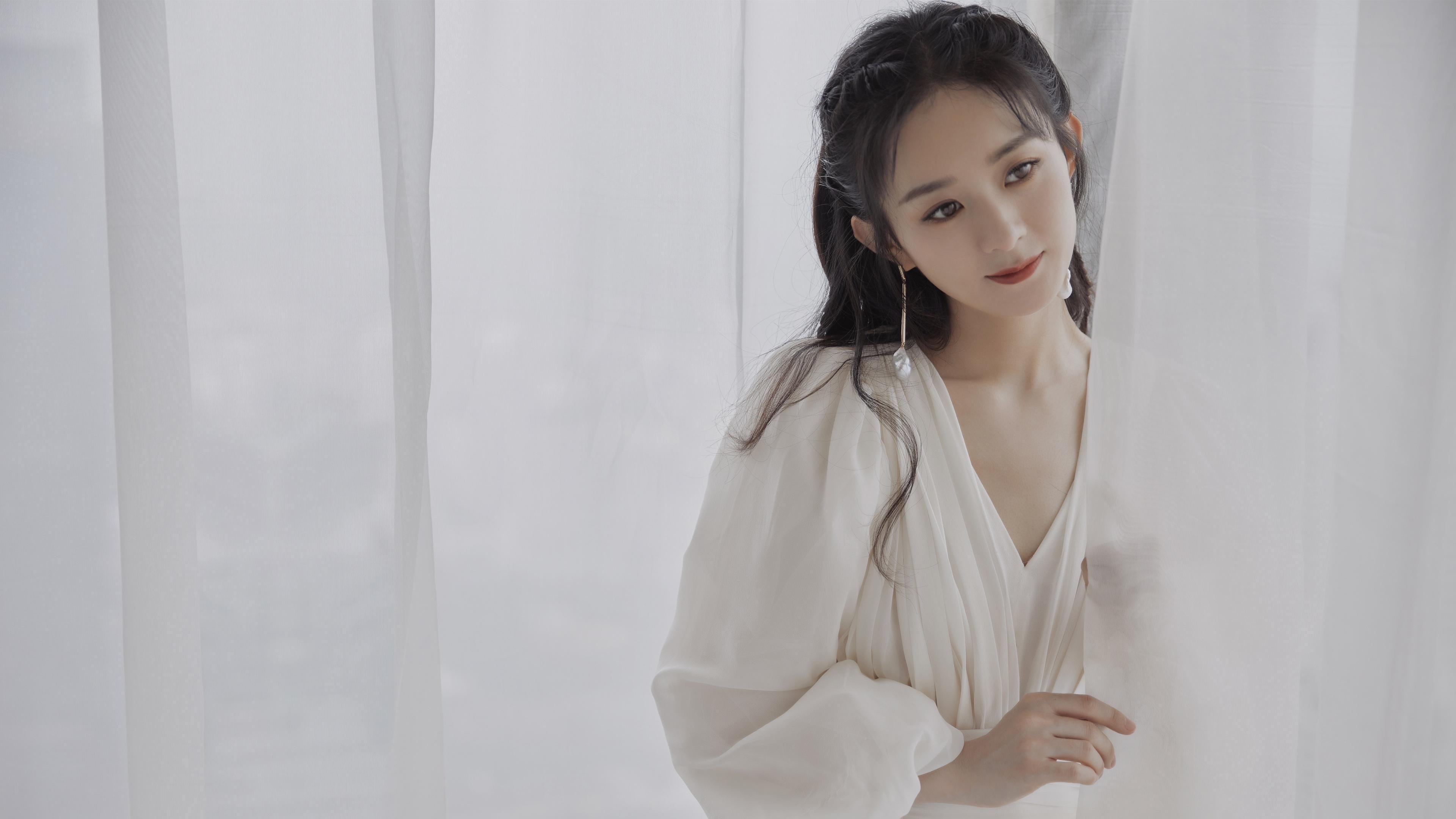 鹰翼遮蔽温布利,当老鹰的利爪按住蓝衣骑士的咽喉